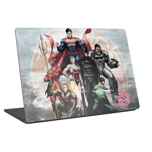 Justice League Heroes Stance 2 Universal Laptop 15in (12.2 x 8.8in) Skin