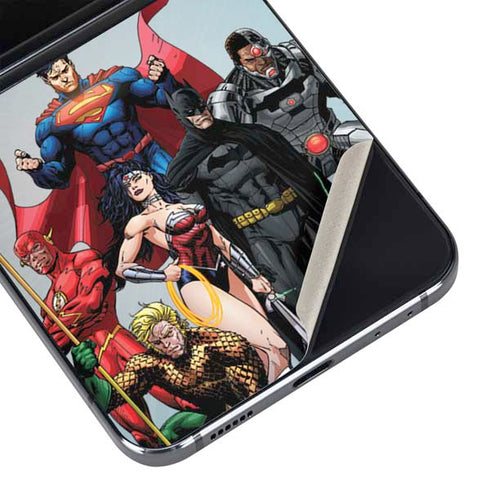 Justice League Heroes Stance 1 Galaxy Z Flip5 5G Skin
