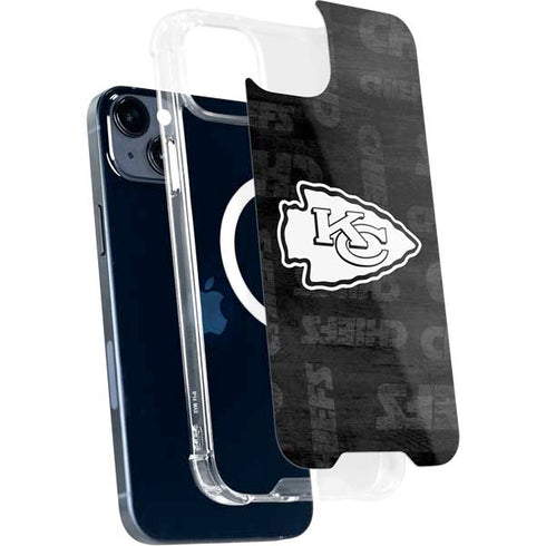 NFL Kansas City Chiefs Black & White iPhone 15 Plus MagSafe Case