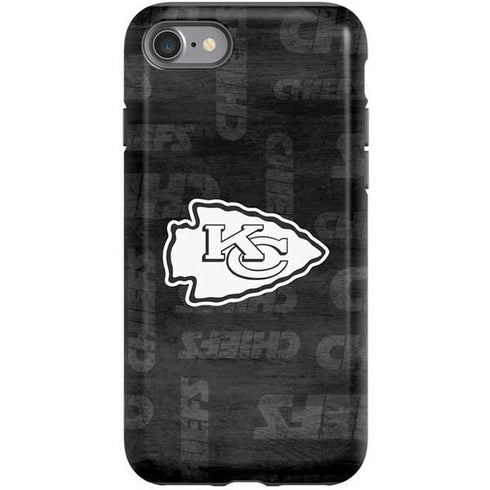 NFL Kansas City Chiefs Black & White iPhone SE (2nd & 3rd Gen) Pro Case