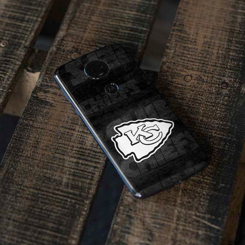 NFL Kansas City Chiefs Black & White Moto E5 Plus Skin