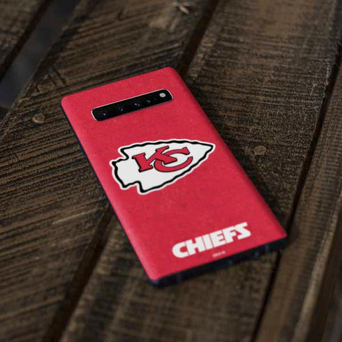 NFL Kansas City Chiefs Distressed Galaxy S10 Plus Skin