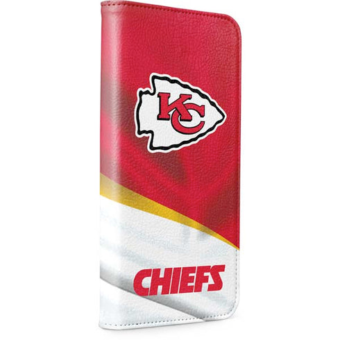 NFL Kansas City Chiefs iPhone SE (2nd & 3rd Gen) Folio Case