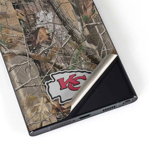NFL Kansas City Chiefs Realtree AP Camo Galaxy S22 Ultra Skin