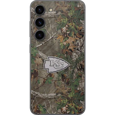 NFL Kansas City Chiefs Realtree Xtra Green Camo Galaxy S23 Skin