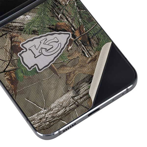 NFL Kansas City Chiefs Realtree Xtra Green Camo Galaxy Z Flip5 5G Skin