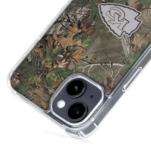 NFL Kansas City Chiefs Realtree Xtra Green Camo iPhone 15 Plus MagSafe Case