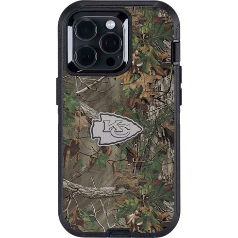 NFL Kansas City Chiefs Realtree Xtra Green Camo Otterbox Defender iPhone Skin