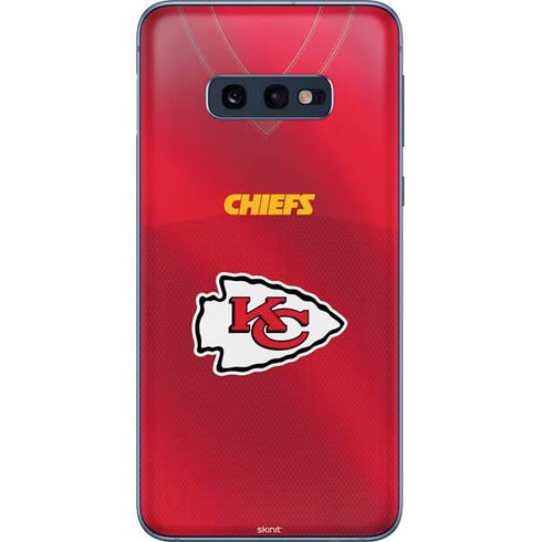 NFL Kansas City Chiefs Team Jersey Galaxy S10e Skin