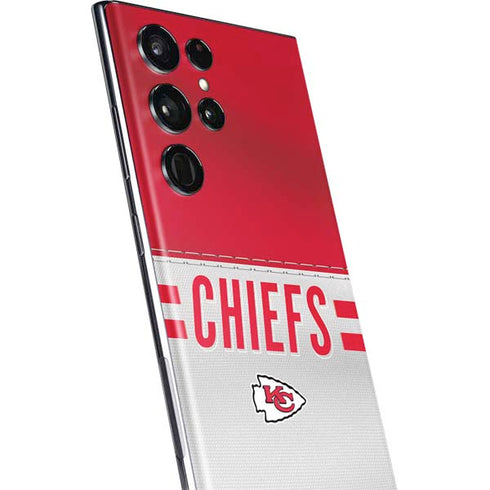 NFL Kansas City Chiefs White Striped Galaxy S22 Ultra Skin