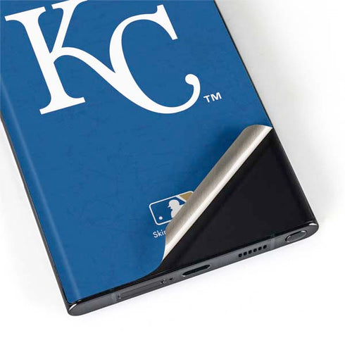 MLB Kansas City Royals - Solid Distressed Galaxy S22 Ultra Skin