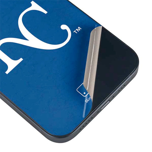 MLB Kansas City Royals - Solid Distressed iPhone 15 Plus Skin