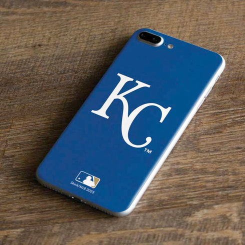 MLB Kansas City Royals - Solid Distressed iPhone 8 Plus Skin