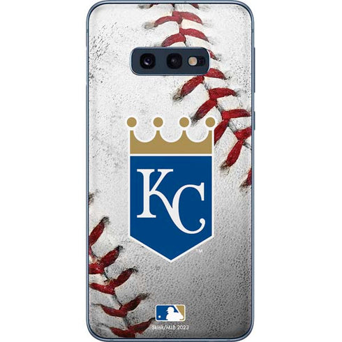 MLB Kansas City Royals Game Ball Galaxy S10e Skin