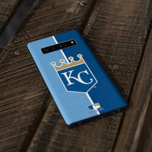 MLB Kansas City Royals Split Galaxy S10 Skin