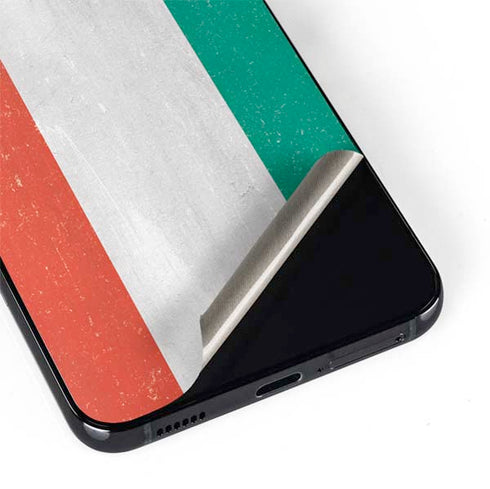 Kuwait Flag Distressed Galaxy S22 Plus Skin