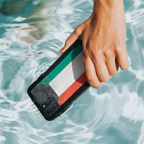 Kuwait Flag Distressed iPhone 11 Pro Max Waterproof Case