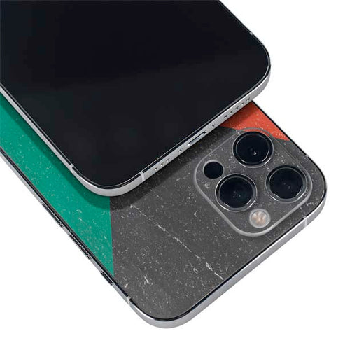 Kuwait Flag Distressed iPhone 12 Pro Skin