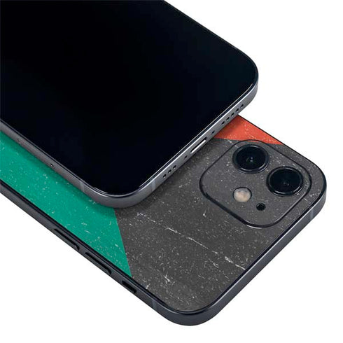 Kuwait Flag Distressed iPhone 12 Skin