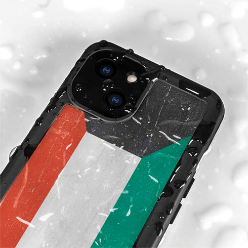 Kuwait Flag Distressed iPhone 15 Waterproof Case