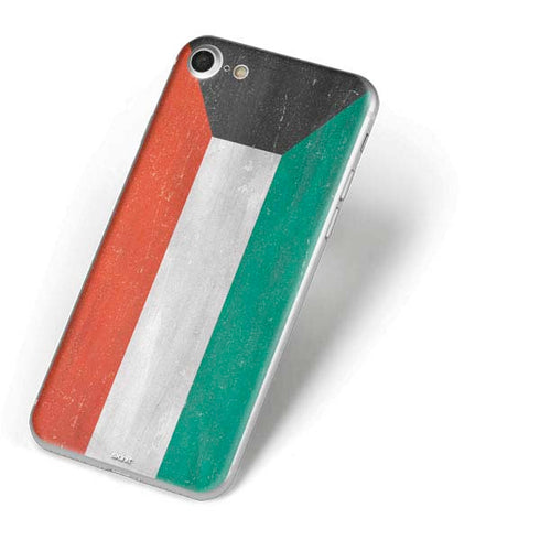Kuwait Flag Distressed iPhone 7 Skin
