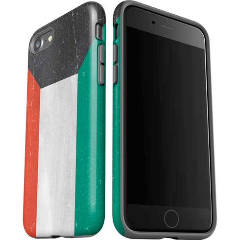 Kuwait Flag Distressed iPhone SE (2nd & 3rd Gen) Pro Case