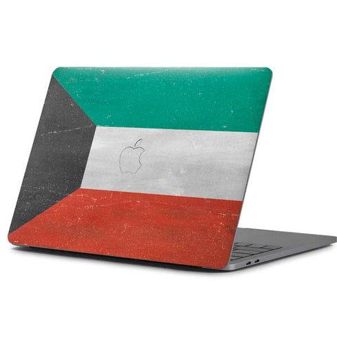 Kuwait Flag Distressed Apple MacBook Pro 13-inch Skin