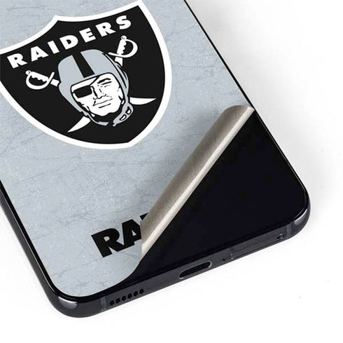 NFL Las Vegas Raiders - Alternate Distressed Galaxy S22 Skin