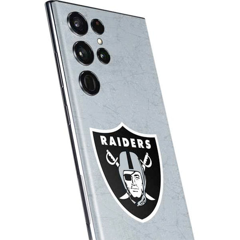 NFL Las Vegas Raiders - Alternate Distressed Galaxy S22 Ultra Skin