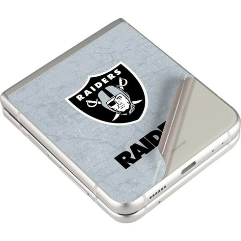NFL Las Vegas Raiders - Alternate Distressed Galaxy Z Flip4 5G Skin