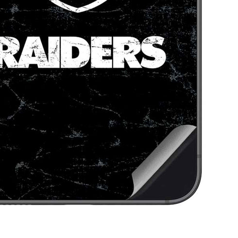 NFL Las Vegas Raiders Distressed Galaxy S23 FE Skin