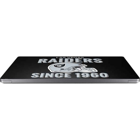 NFL Las Vegas Raiders Helmet Universal Laptop 16in (13 x 9.4in) Skin