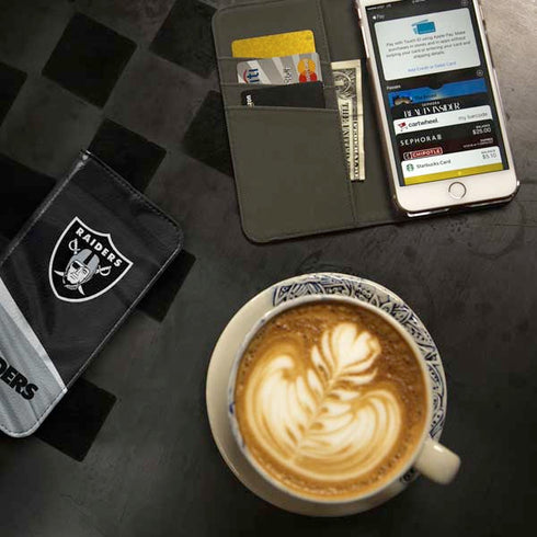 NFL Las Vegas Raiders iPhone SE (2nd & 3rd Gen) Folio Case