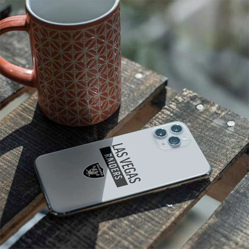 NFL Las Vegas Raiders Silver Performance Series iPhone 11 Pro Skin