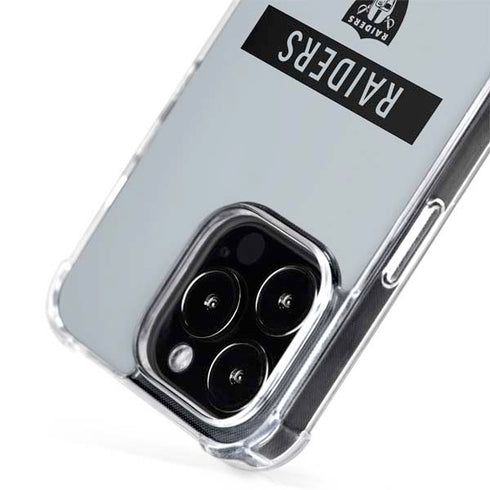 NFL Las Vegas Raiders Silver Performance Series iPhone 15 Pro Max MagSafe Case