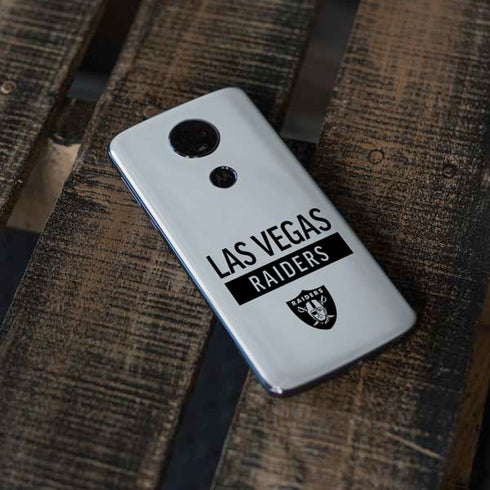 NFL Las Vegas Raiders Silver Performance Series Moto E5 Plus Skin