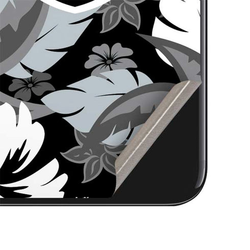 NFL Las Vegas Raiders Tropical Print iPhone SE (2nd & 3rd Gen) Skin