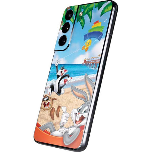 Looney Tunes Beach Galaxy S22 Skin