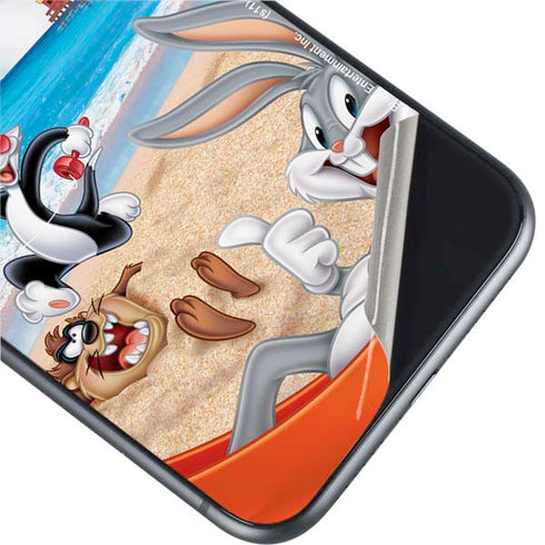 Looney Tunes Beach iPhone 11 Skin