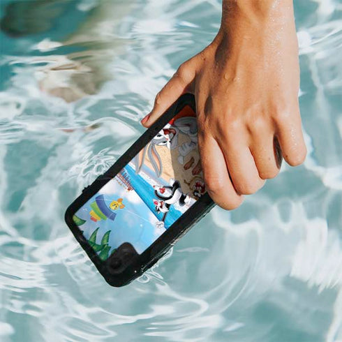 Looney Tunes Beach iPhone XR Waterproof Case
