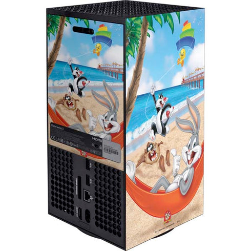 Looney Tunes Beach Xbox Series X Bundle Skin
