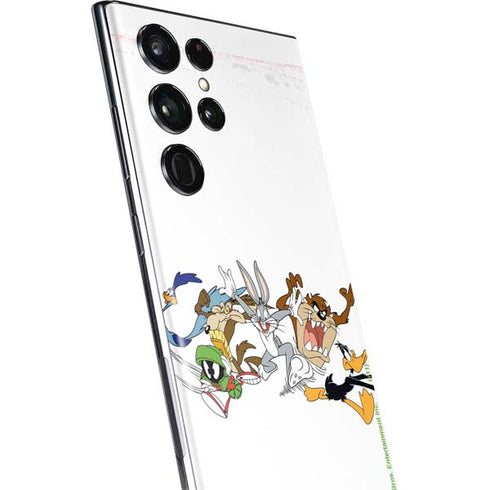 Looney Tunes Chase Galaxy S22 Ultra Skin