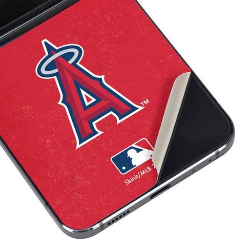 MLB Los Angeles Angels - Solid Distressed Galaxy Z Flip5 5G Skin
