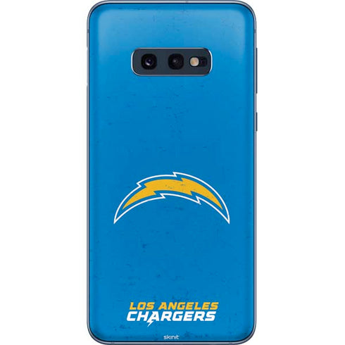 NFL Los Angeles Chargers - Alternate Distressed Galaxy S10e Skin