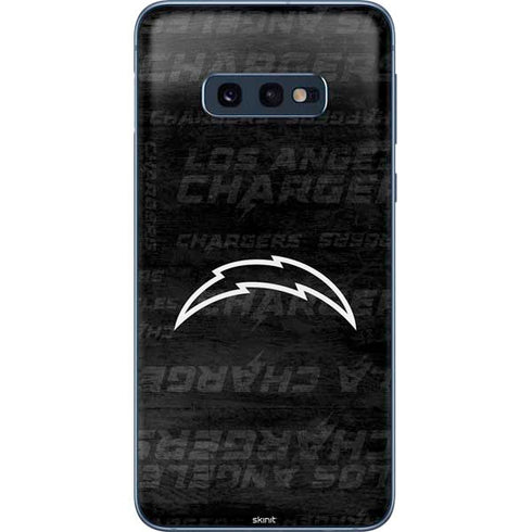 NFL Los Angeles Chargers Black & White Galaxy S10e Skin