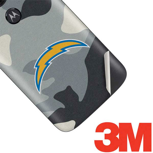 NFL Los Angeles Chargers Camo Moto E5 Play Skin