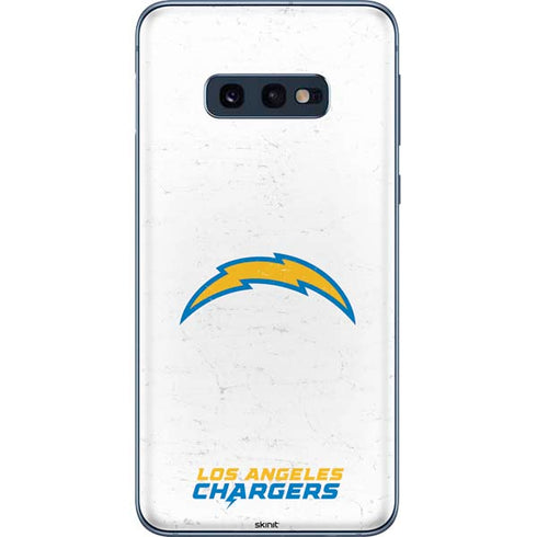 NFL Los Angeles Chargers Distressed Galaxy S10e Skin