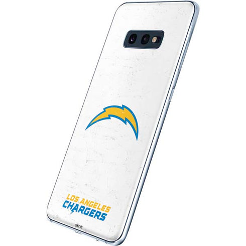 NFL Los Angeles Chargers Distressed Galaxy S10e Skin