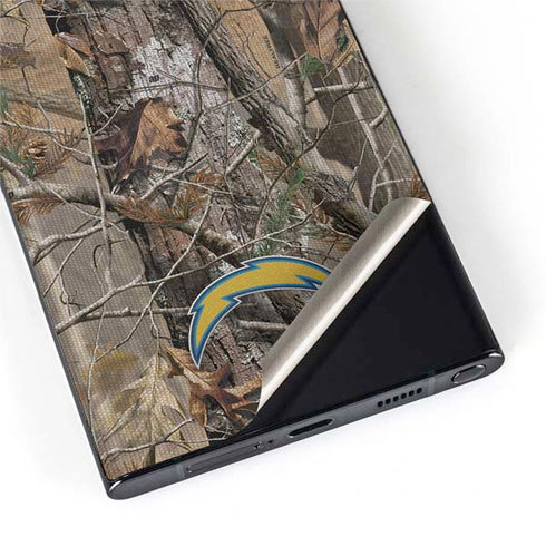 NFL Los Angeles Chargers Realtree AP Camo Galaxy S22 Ultra Skin