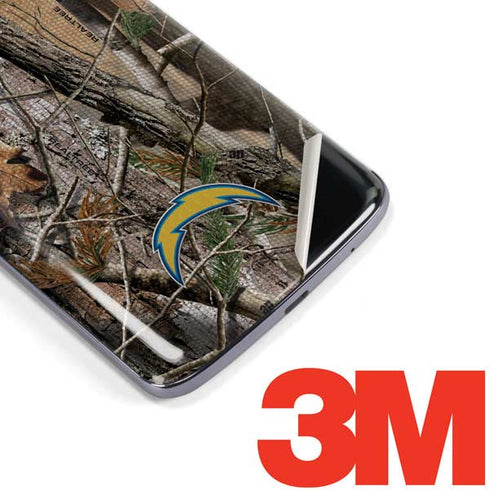 NFL Los Angeles Chargers Realtree AP Camo Moto E5 Plus Skin